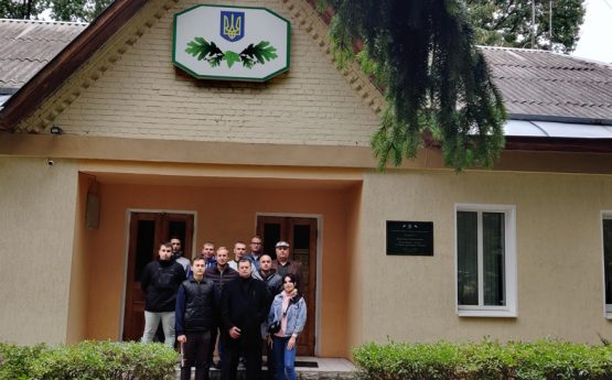 Зустріч студентів з керівником ДП «Харківська лісова науково- дослідна станція»